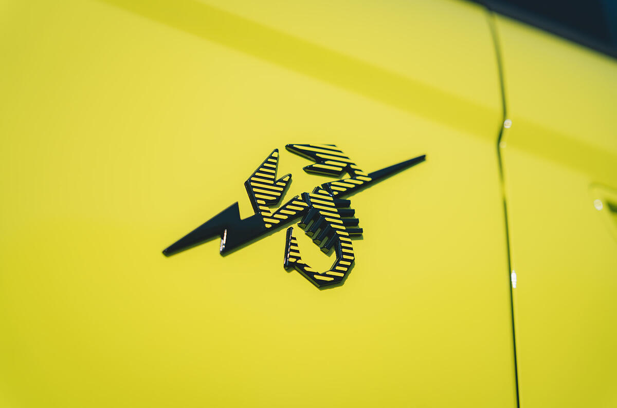 Abarth 500e detail