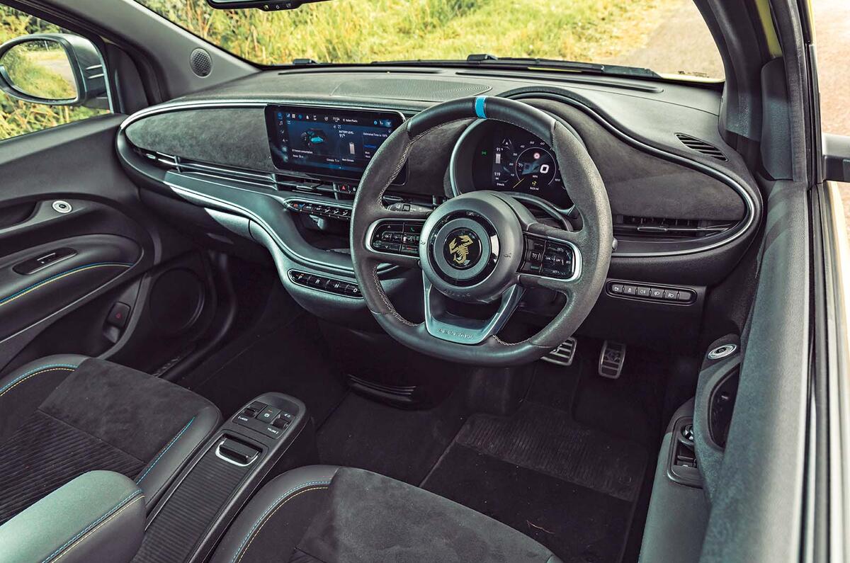 Abarth 500e interior Abarth 500e interior