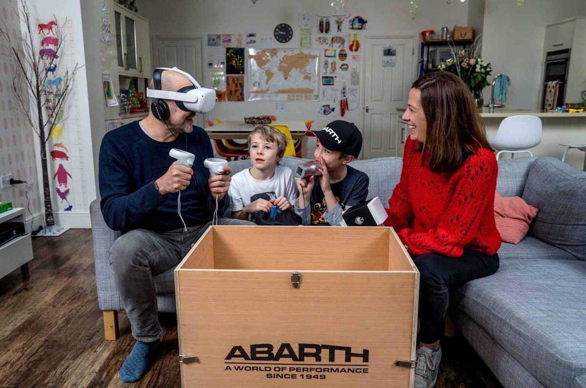 AbarthVRTestDrive4 AbarthVRTestDrive4