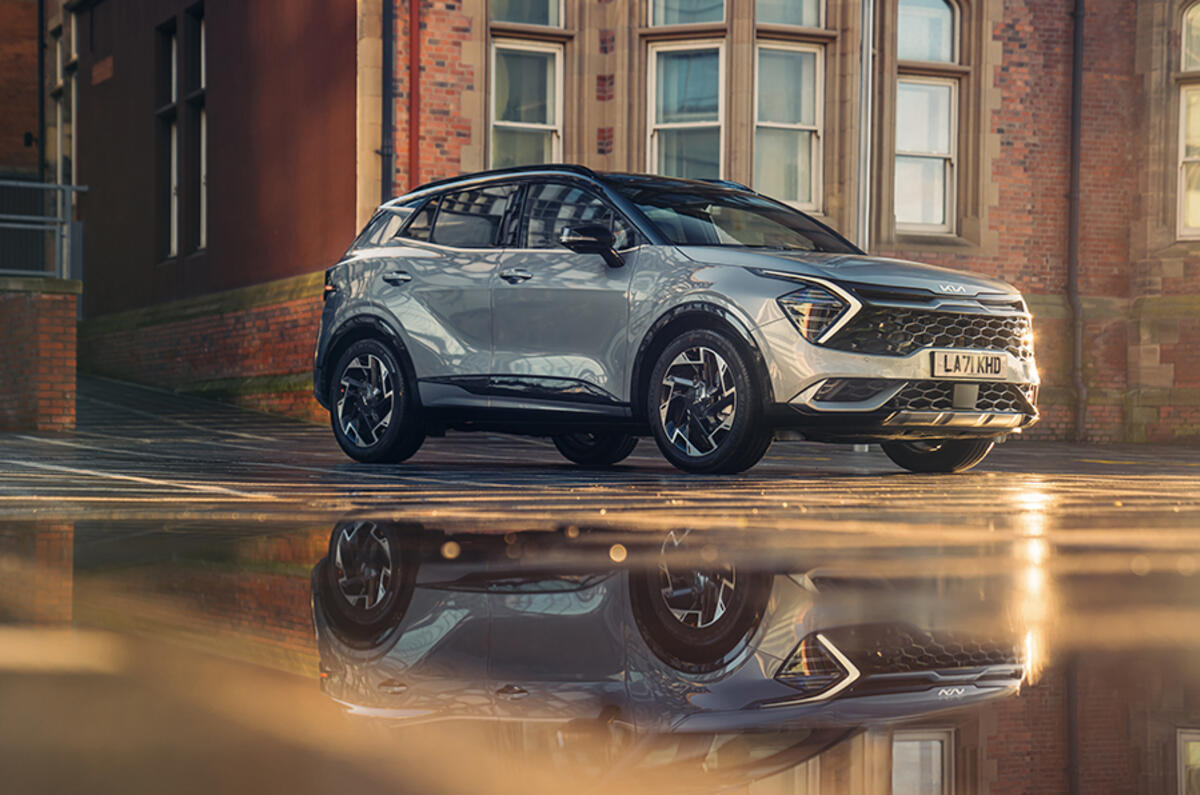 Petrol and plug-in hybrid models (like the Kia Sportage) have a lower initial purchase price for fleet managers Petrol and plug-in hybrid models (like the Kia Sportage) have a lower initial purchase price for fleet managers