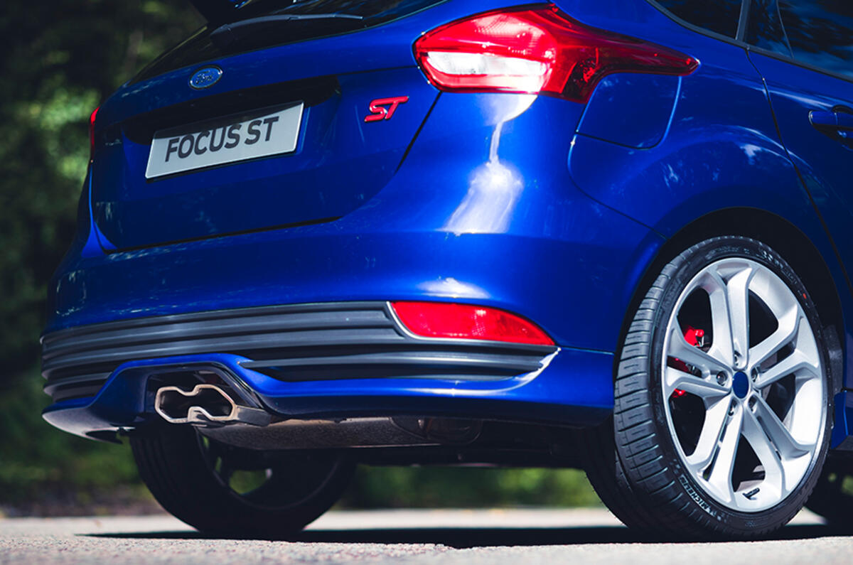 The Ford Focus ST adds plenty of style and performance features to the standard Focus formula The Ford Focus ST adds plenty of style and performance features to the standard Focus formula