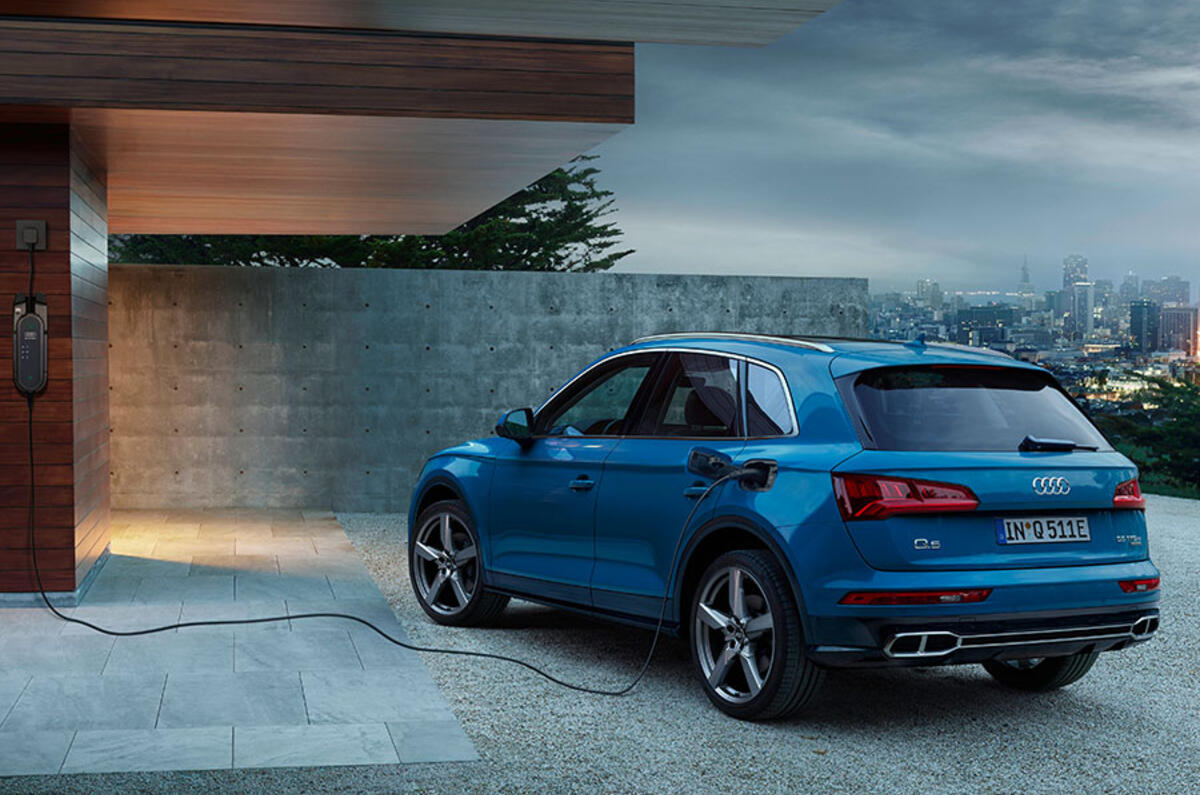 Audi Q5 TFSI e quattro Audi Q5 TFSI e quattro
