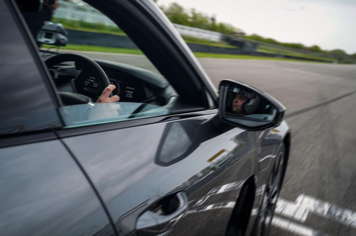 Accelerating hard: the Audi RS e-tron GT’s power is boosted to 646PS with launch control Accelerating hard: the Audi RS e-tron GT’s power is boosted to 646PS with launch control
