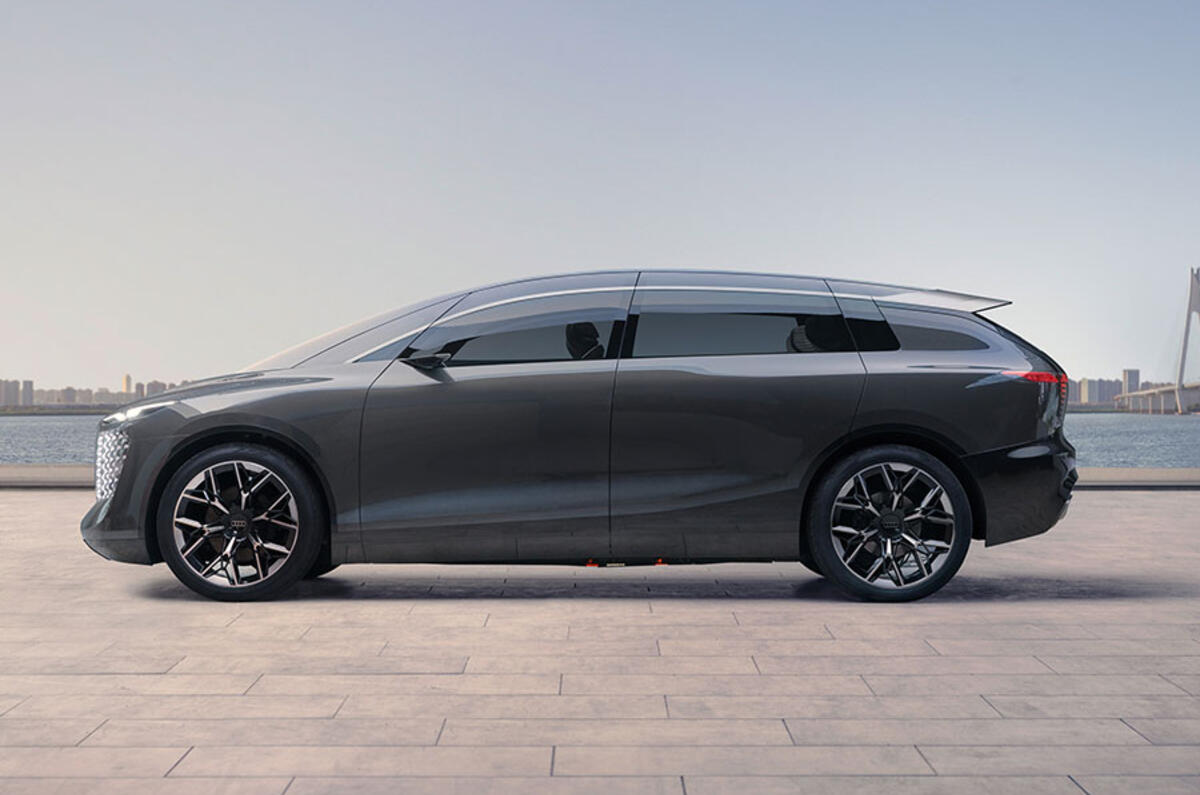 Gary Telaak: "This is a new kind of body style for Audi, combining a spacious interior with a dynamic exterior" Gary Telaak: "This is a new kind of body style for Audi, combining a spacious interior with a dynamic exterior"