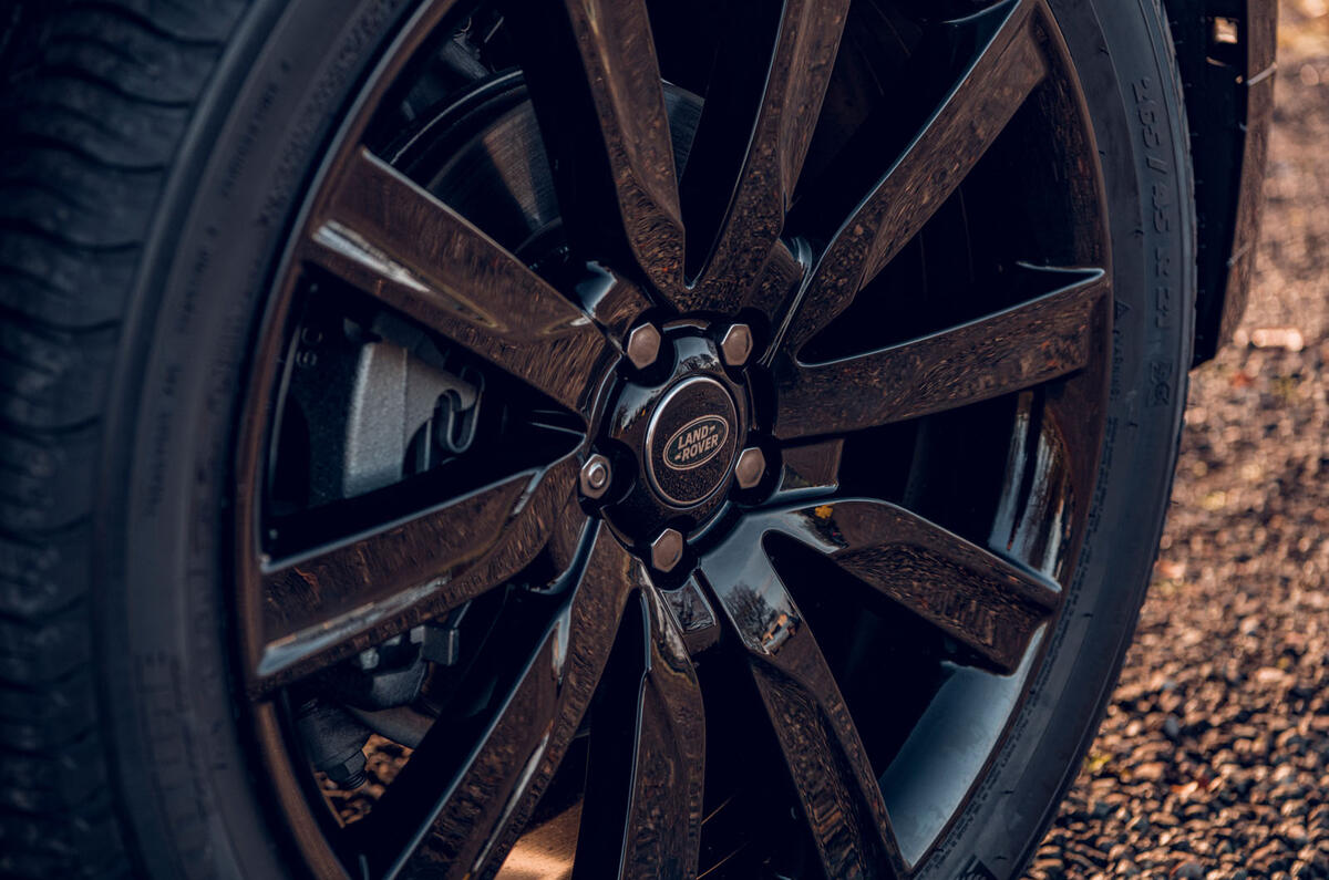 Range Rover Velar Black Edition