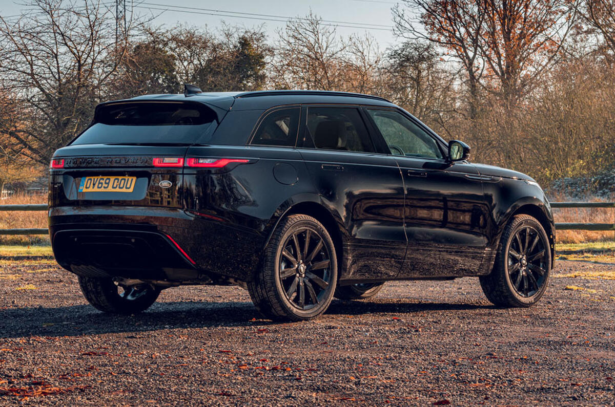 Range Rover Velar Black Edition