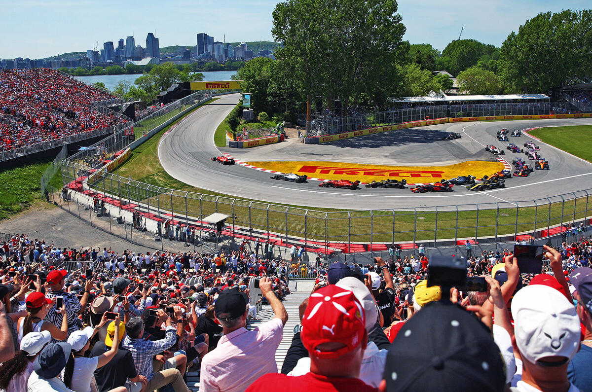F1 crowds