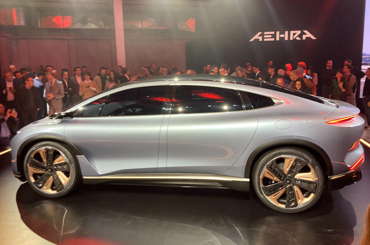 Aehra SUV side