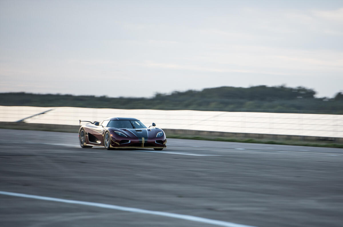 Koenigsegg sets 0-400-0kph record in Agera RS