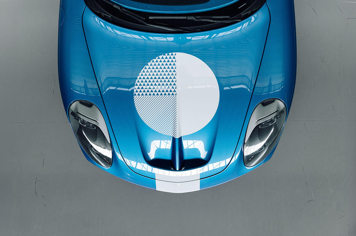 AGTZ Twin Tail bonnet