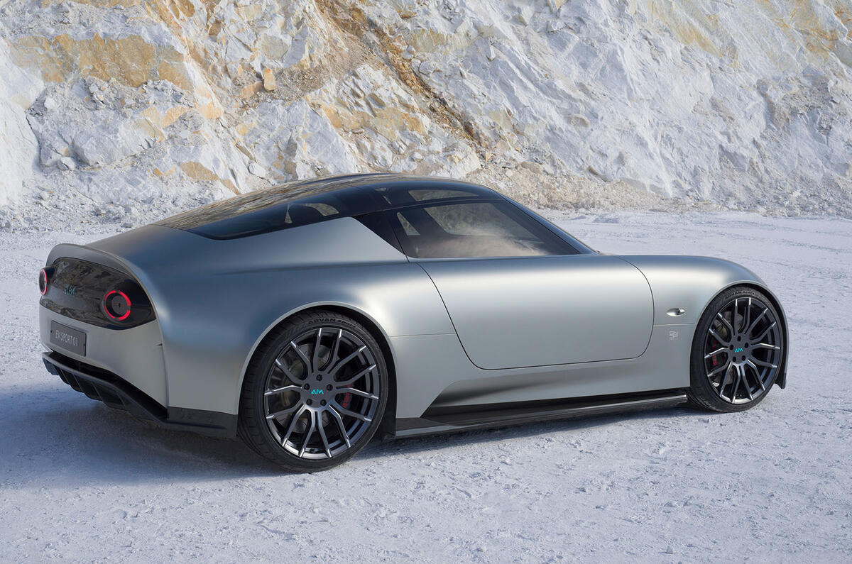 AIM EV Sport 01 side