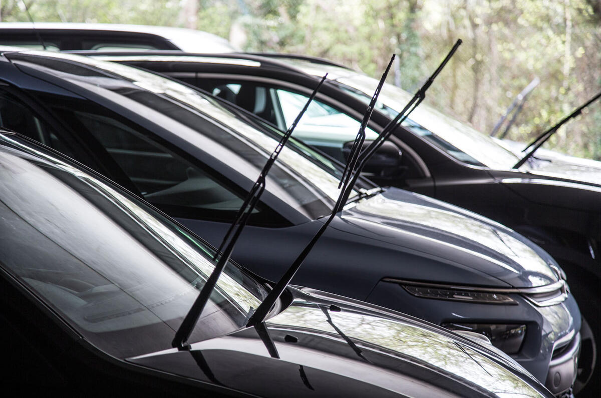 Can You Leave Your Car Parked At The Airport Can You Leave Your Car Parked At The Airport