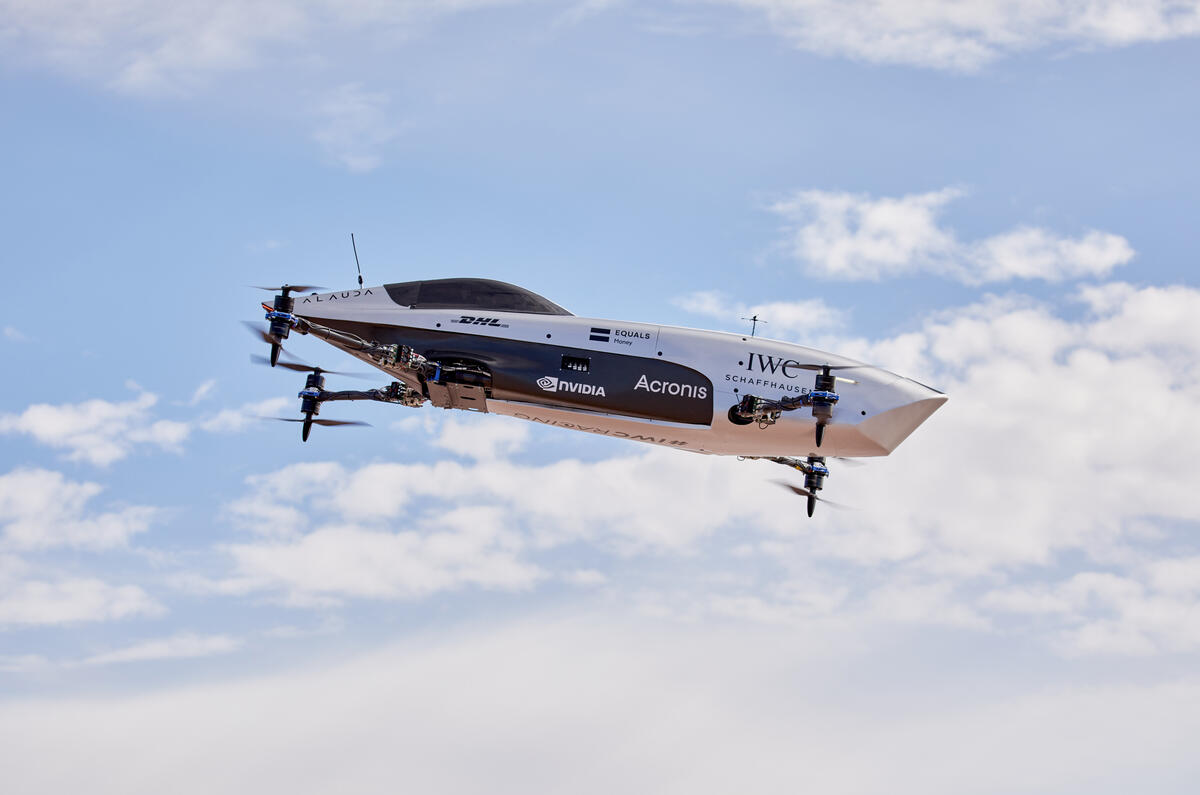 Airspeeder 'cars' will race at between 10 and 40 metres