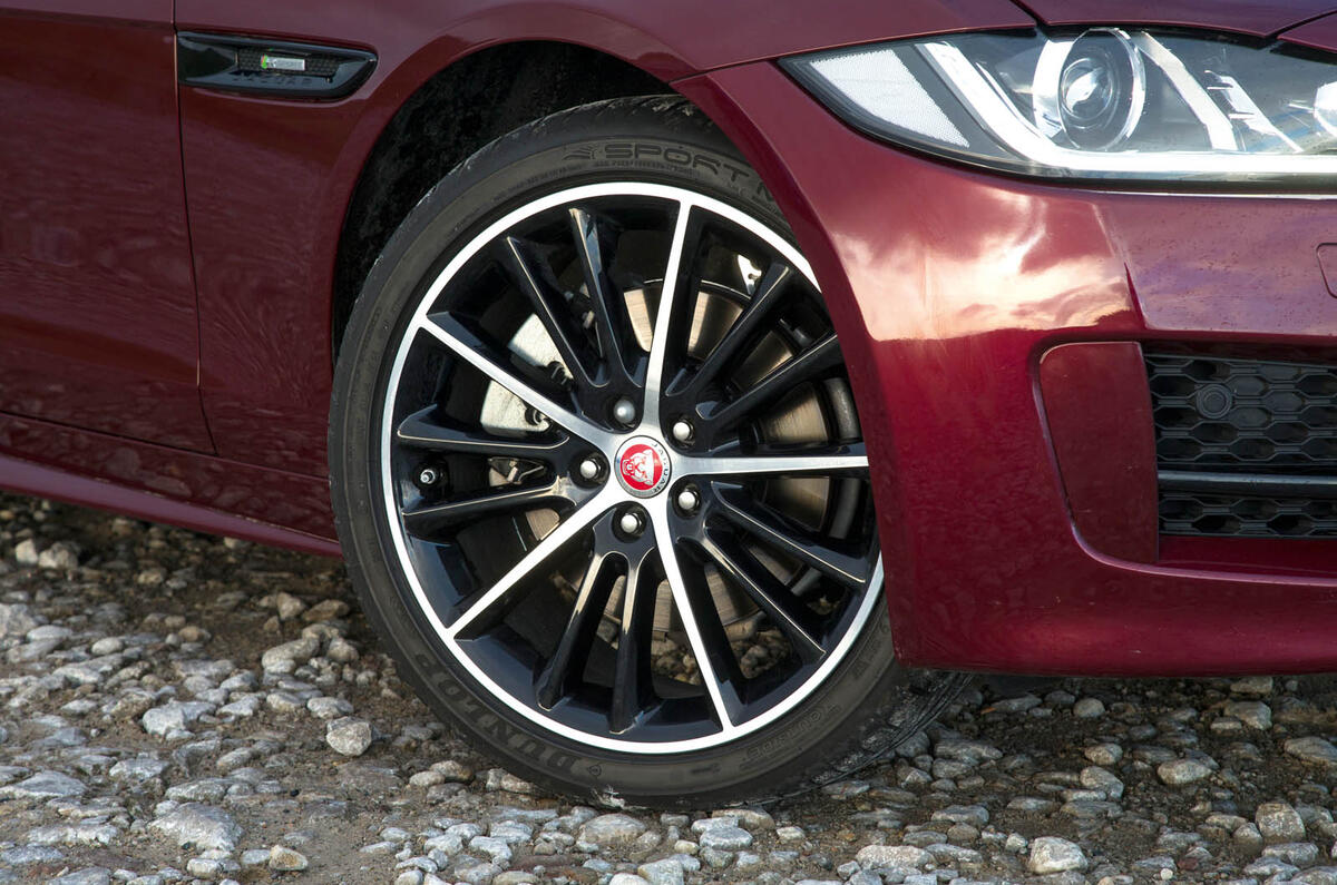 BMW 3 Series vs Alfa Romeo Giulia vs Jaguar XE: group test