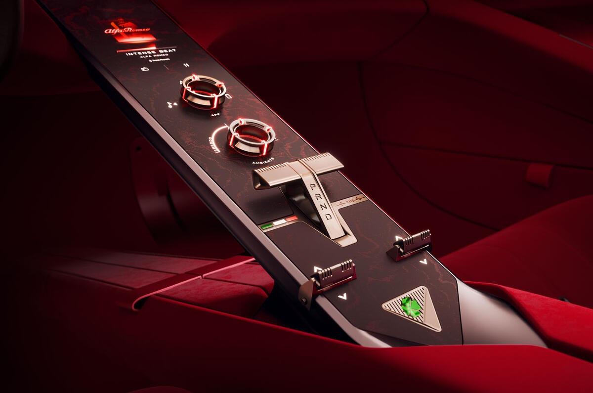 Alfa Romeo Cuorerosso 11
