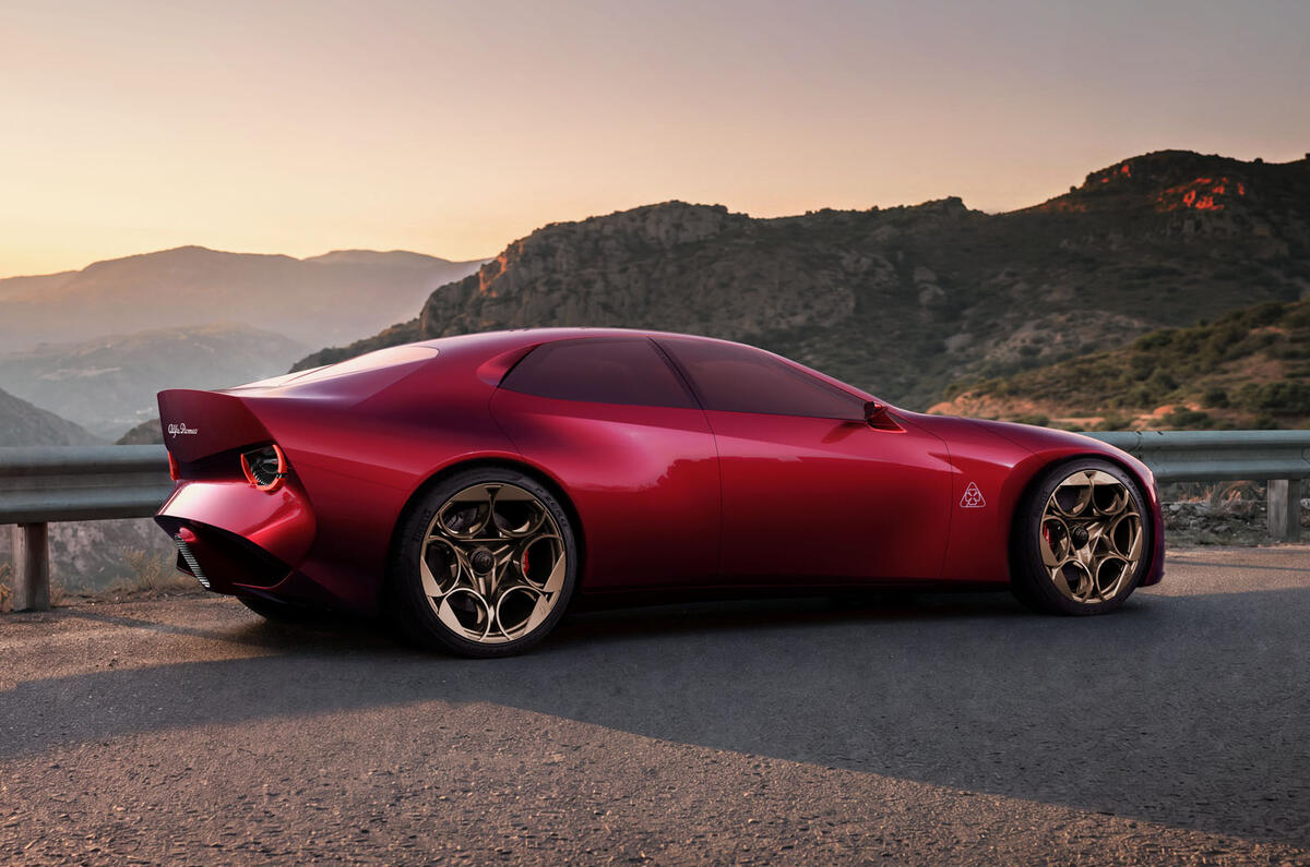 Alfa Romeo Cuorerosso 5
