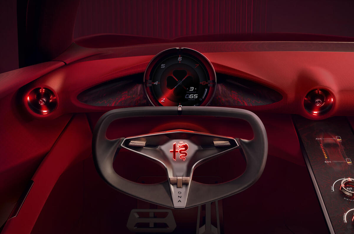 Alfa Romeo Cuorerosso 8