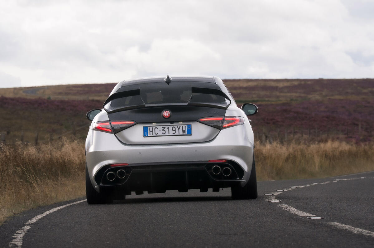 Alfa Romeo Giulia Quadrifoglio Luna Rossa review 2026 018