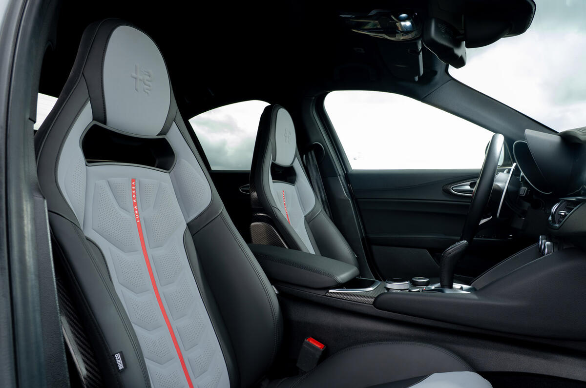 Alfa Romeo Giulia Quadrifoglio Luna Rossa review 2026 021