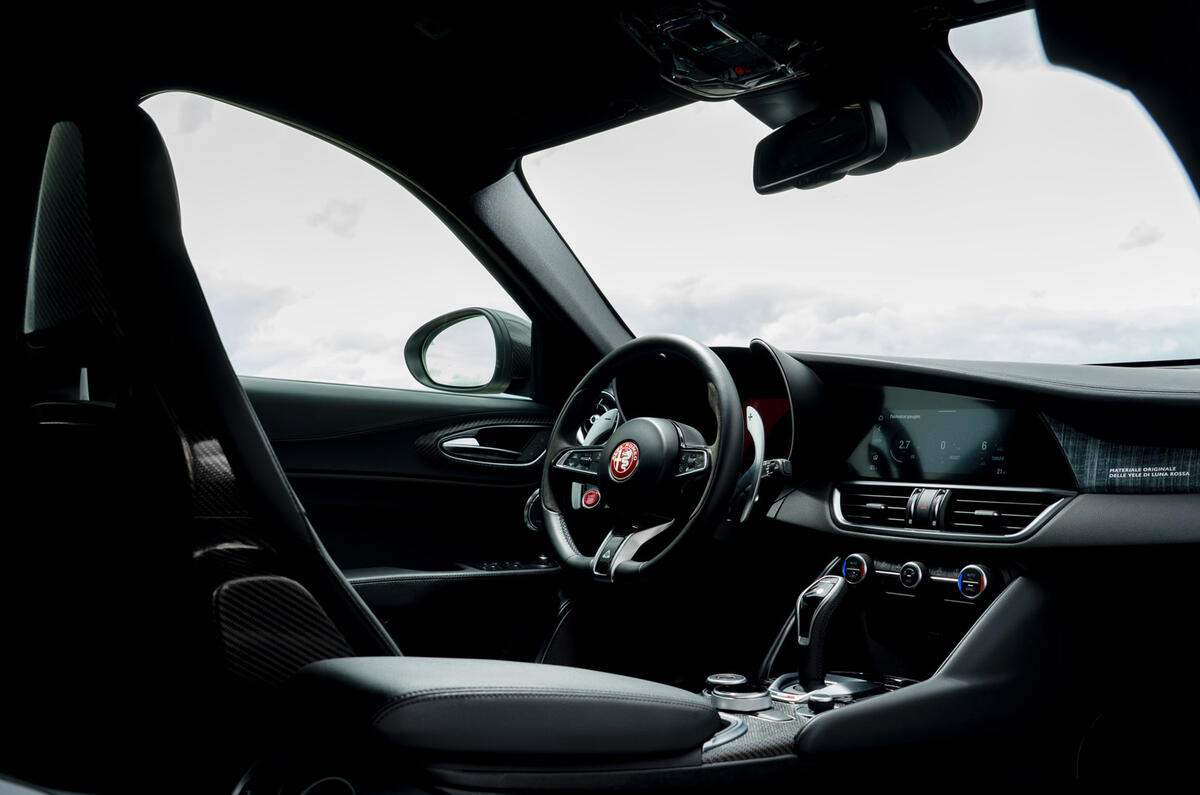 Alfa Romeo Giulia Quadrifoglio Luna Rossa review 2026 022
