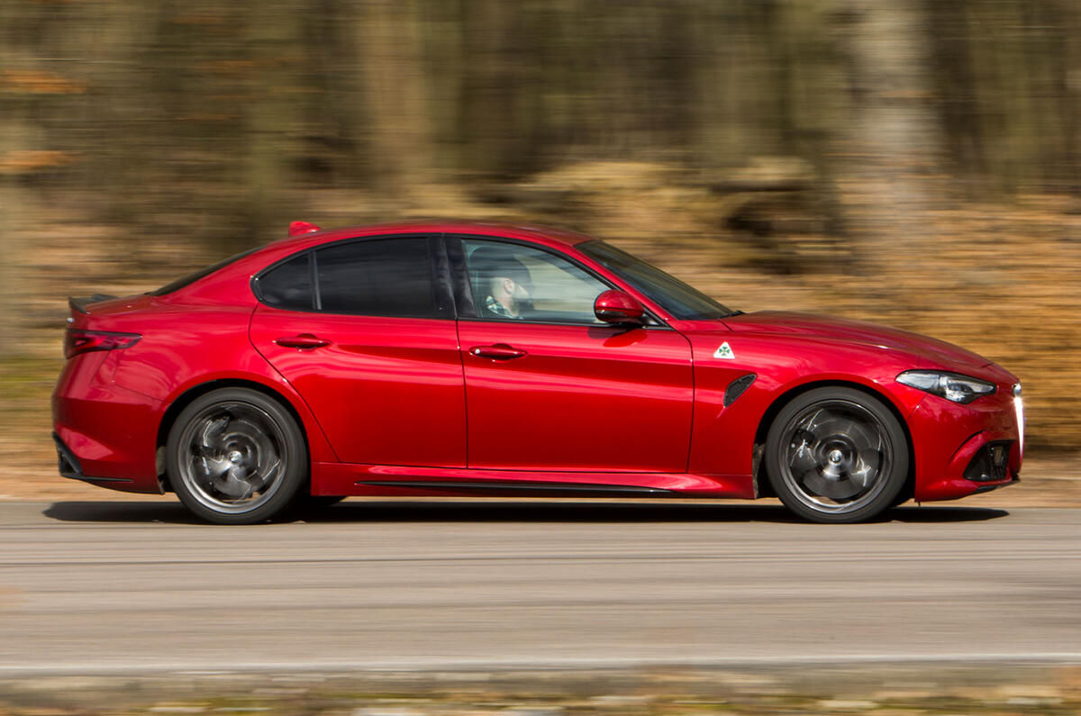 Alfa Romeo Giulia QV side