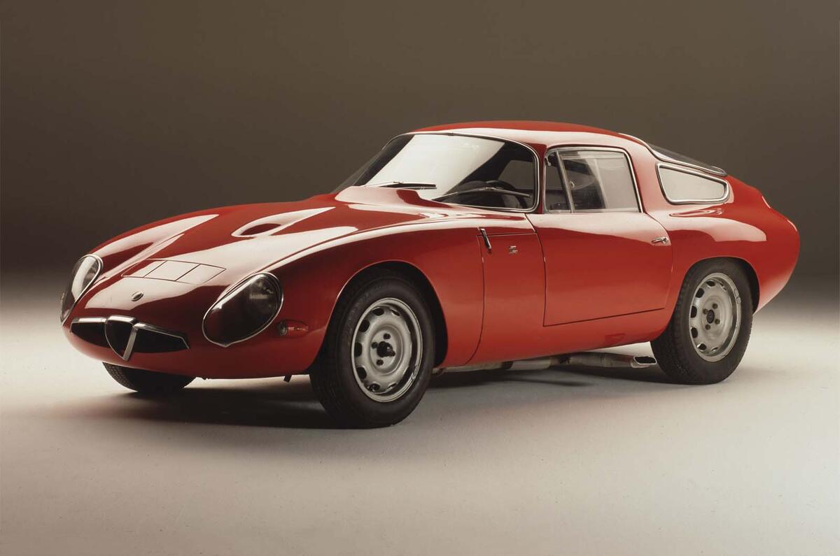 Alfa Romeo Giulia TZ 1965 front quarter static