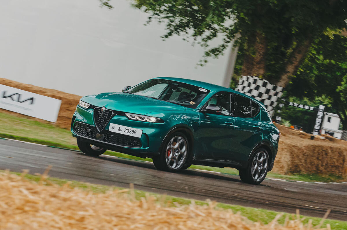 alfa romeo tonale copy alfa romeo tonale copy
