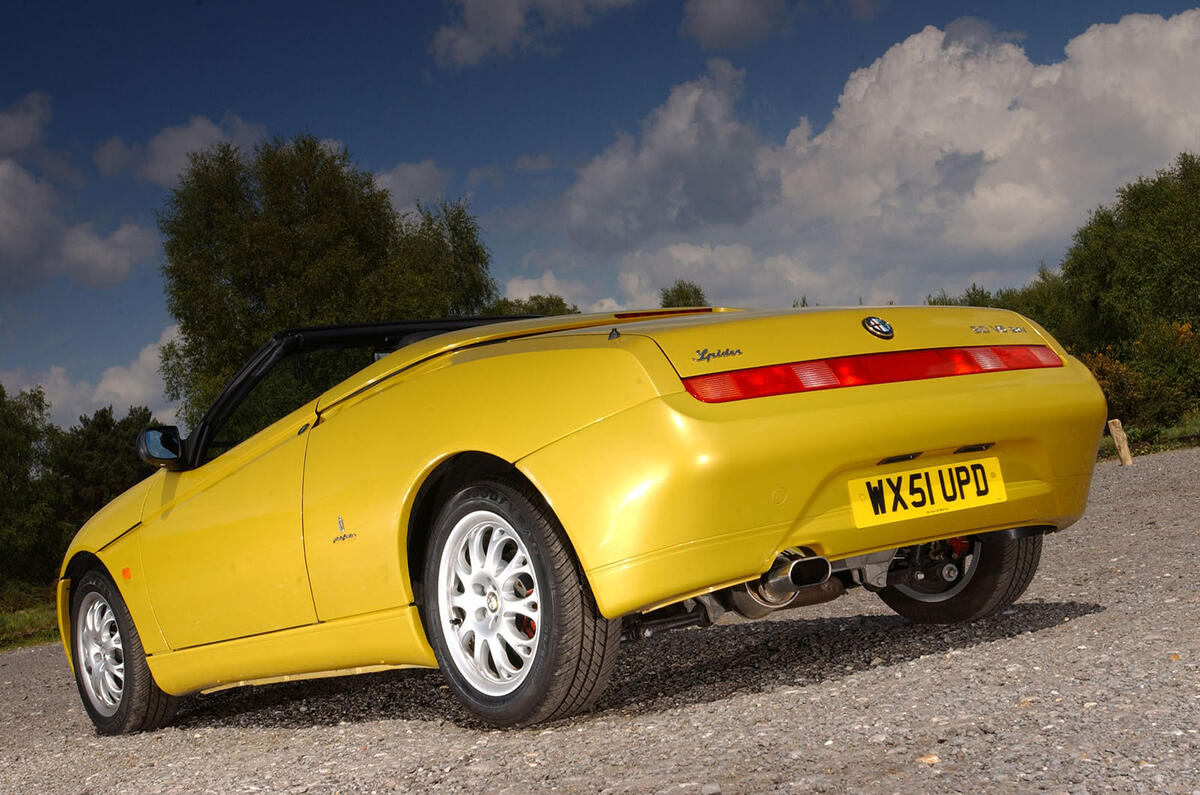 Alfa Romeo Spider 