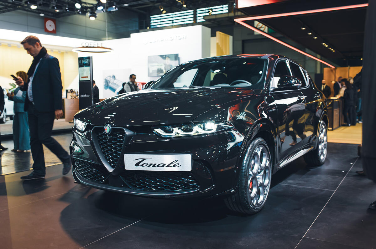 Alfa Romeo Tonale facelift   paris motor show