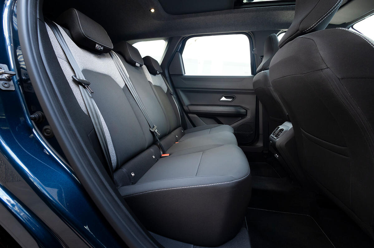All New Dacia Bigster Journey   Interior (3) All New Dacia Bigster Journey   Interior (3)