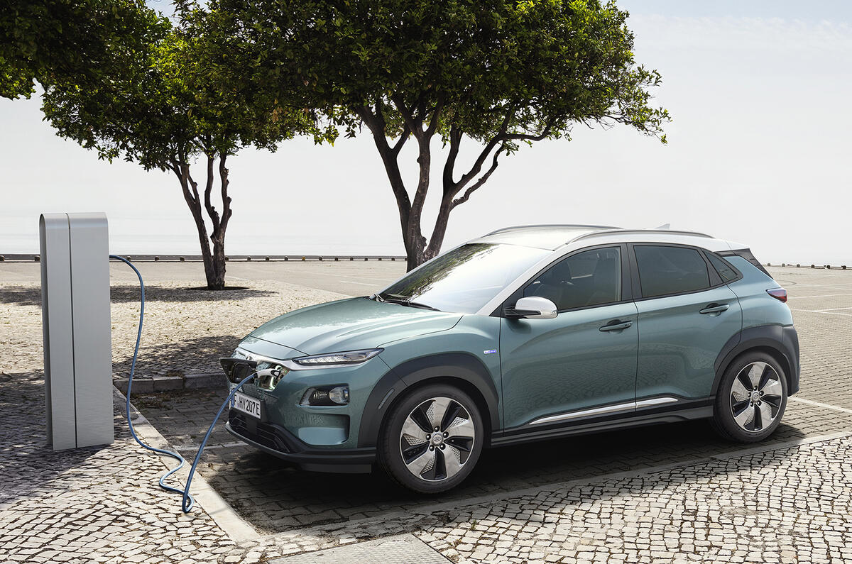 Hyundai Kona Electric gets 292-mile range, 7.6sec to 62mph