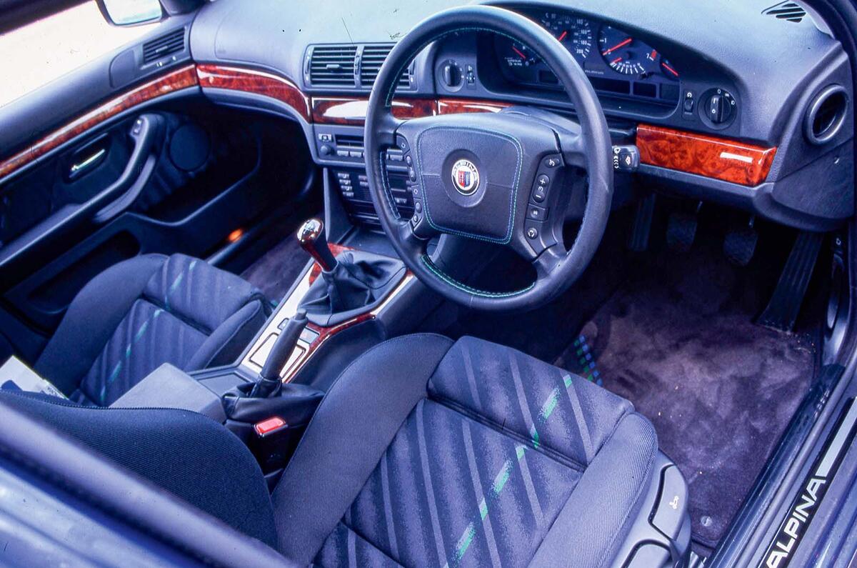Alpina B10 interior