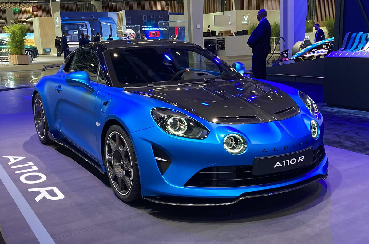 Alpine A110 R 2022 front quarter static Paris motor show Alpine A110 R 2022 front quarter static Paris motor show