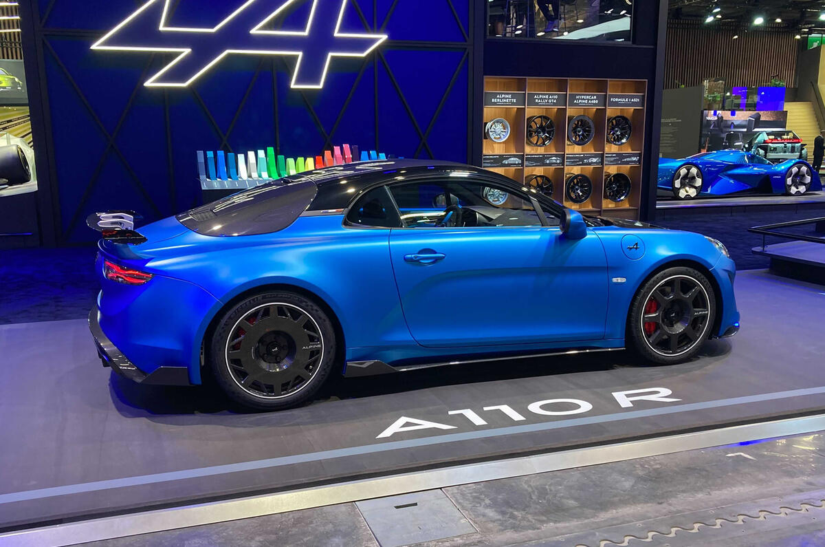 Alpine A110 R 2022 side static Paris motor show Alpine A110 R 2022 side static Paris motor show