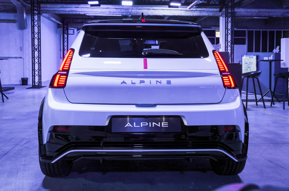 Alpine A290 white rear Alpine A290 white rear