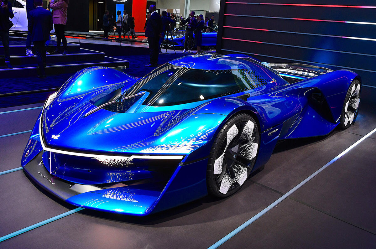 alpine alpenglow 01 front static alpine alpenglow 01 front static