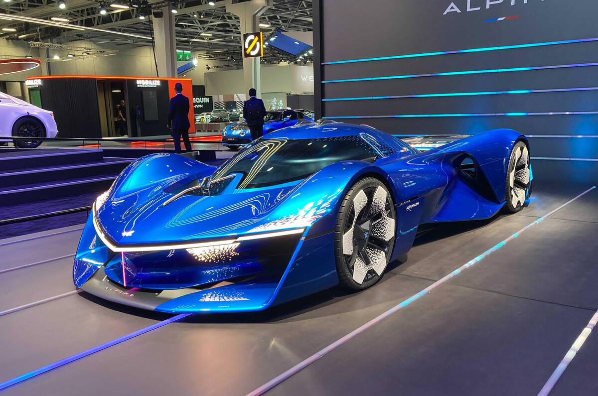 Alpine Alpenglow 2022 front quarter static Paris motor show Alpine Alpenglow 2022 front quarter static Paris motor show