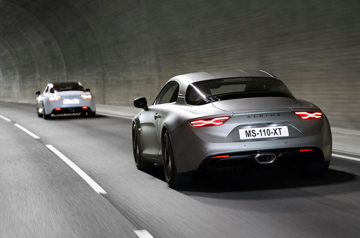 Alpine A110S - rear