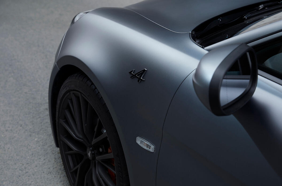 Alpine A110S - wing mirror