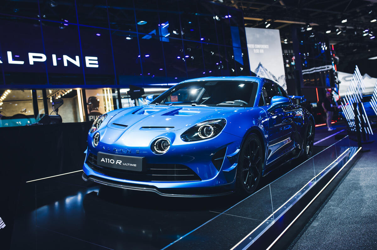 Alpine A110 Ultime R front distance Alpine A110 Ultime R front distance