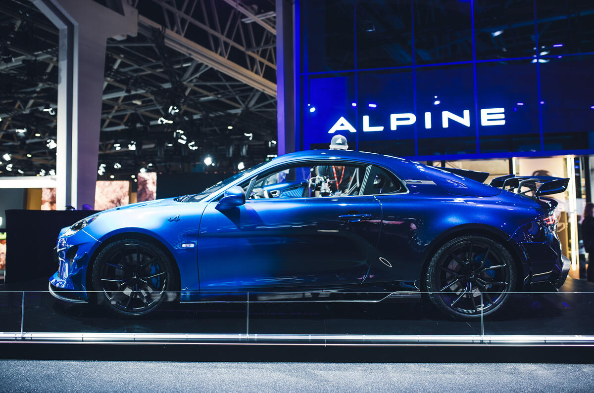 Alpine A110 Ultime R side Alpine A110 Ultime R side