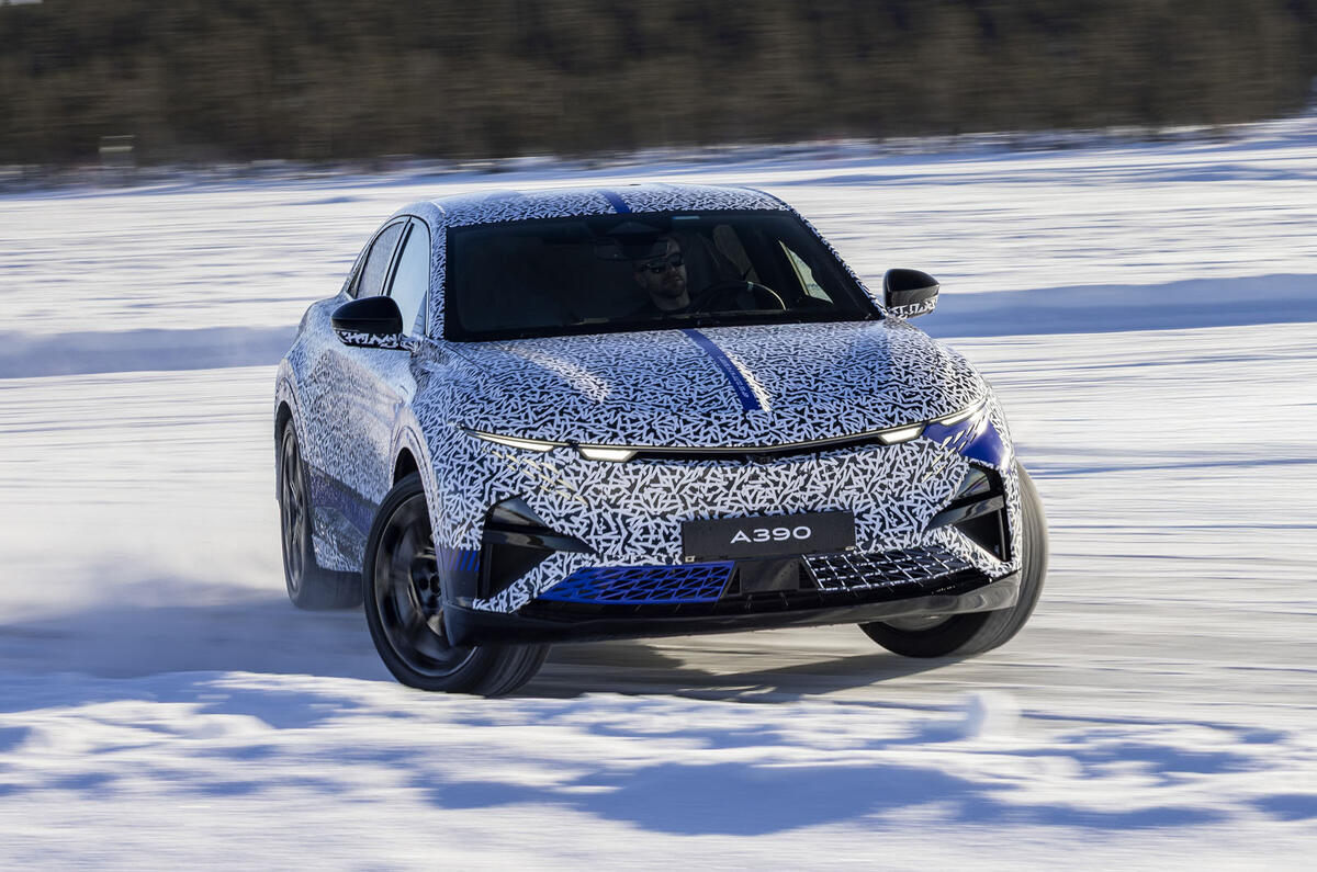 Alpine A390 cold weather tests copy 4