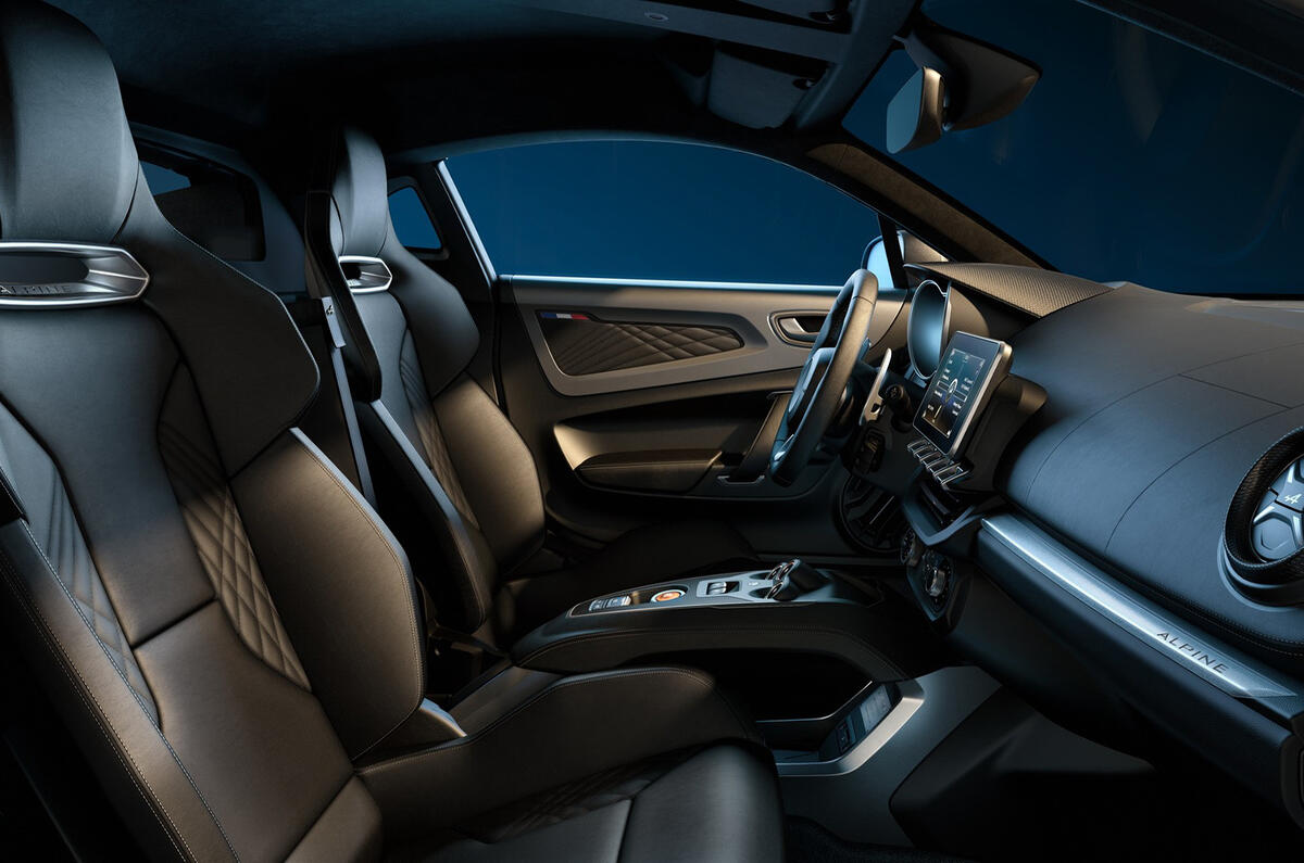 AlpineGTintrior03 AlpineGTintrior03