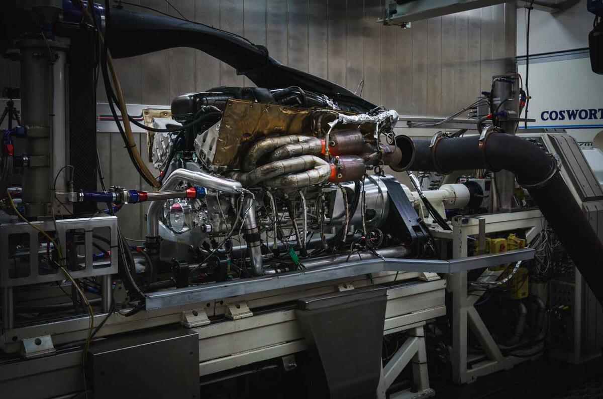 Aston Martin Valkyrie engine