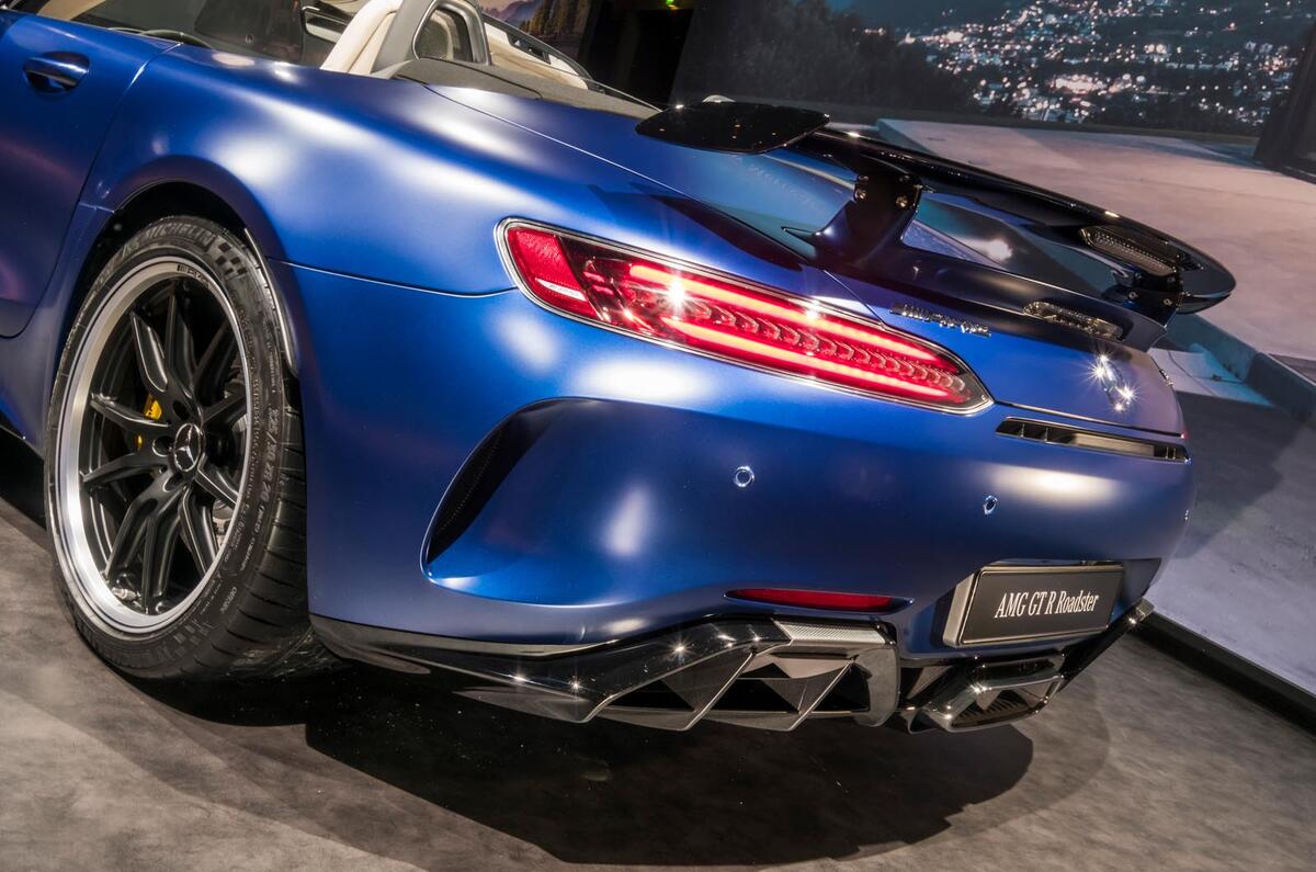 Mercedes-AMG GT-R Roadster