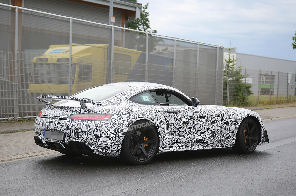 Mercedes-AMG GT R