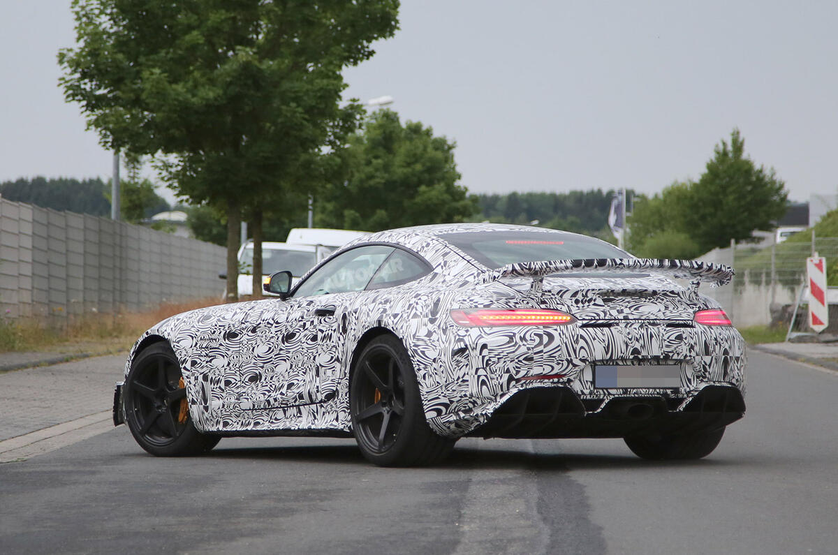 Mercedes-AMG GT R