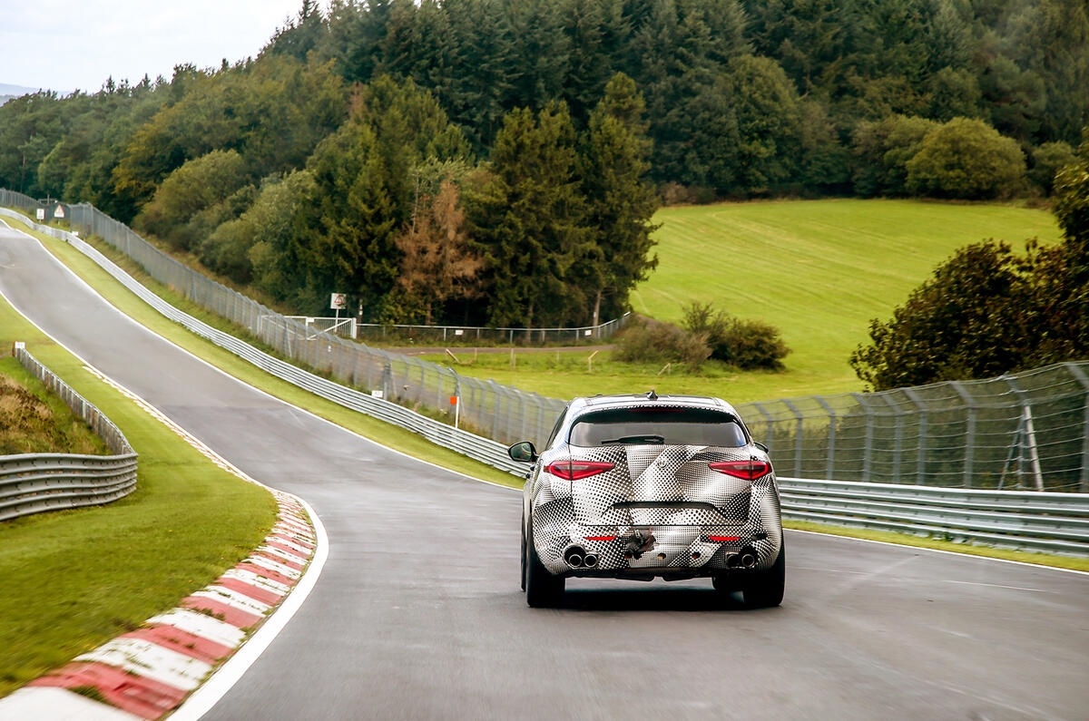Alfa Romeo Stelvio Quadrifoglio breaks Nürburgring SUV lap record