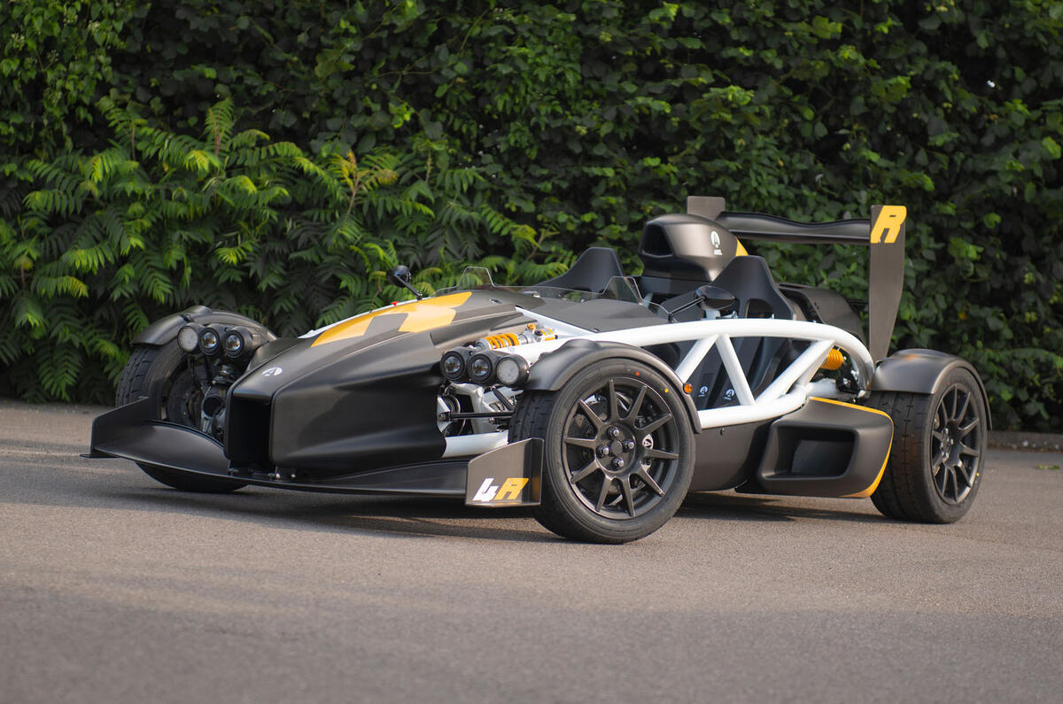 ariel atom 4r 2023 front low ariel atom 4r 2023 front low