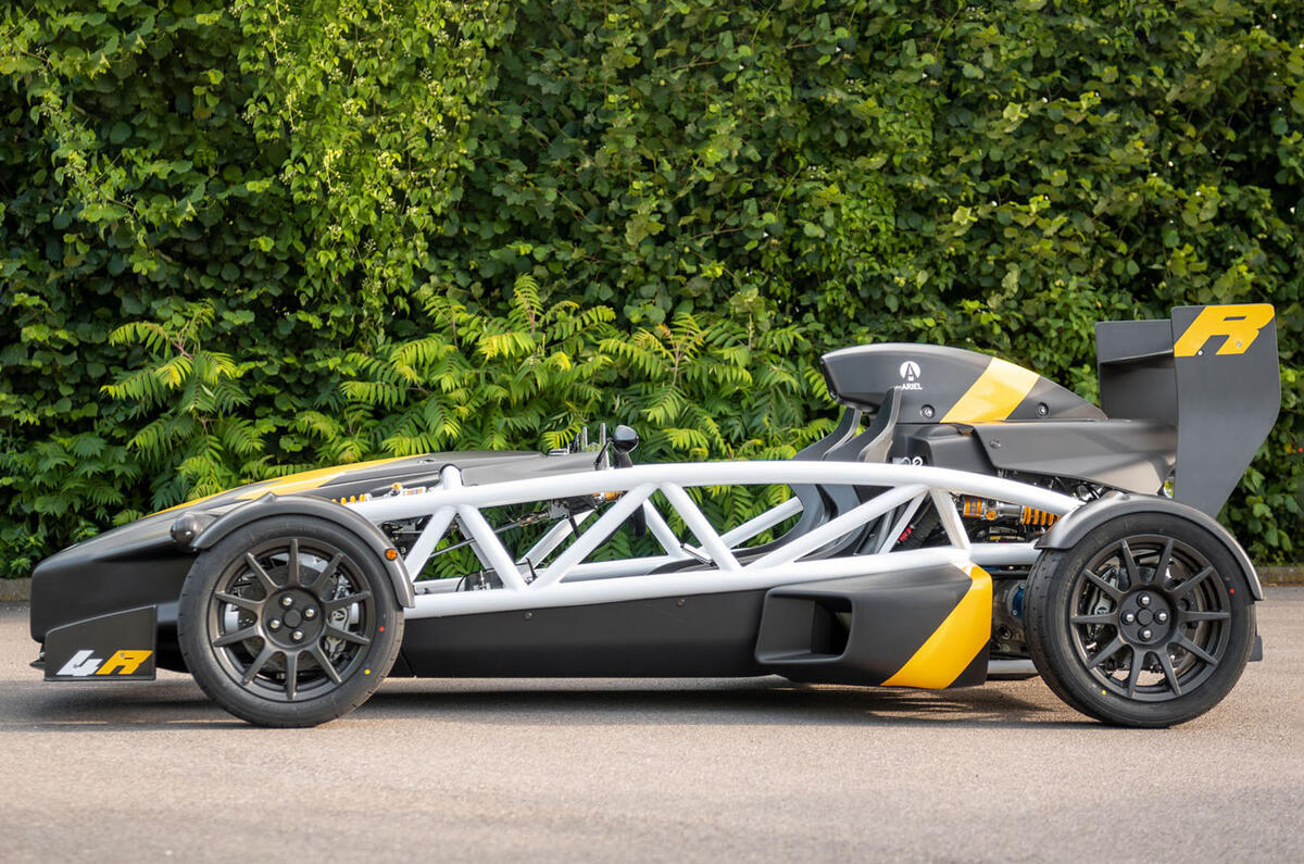 ariel atom 4r 2023 side ariel atom 4r 2023 side